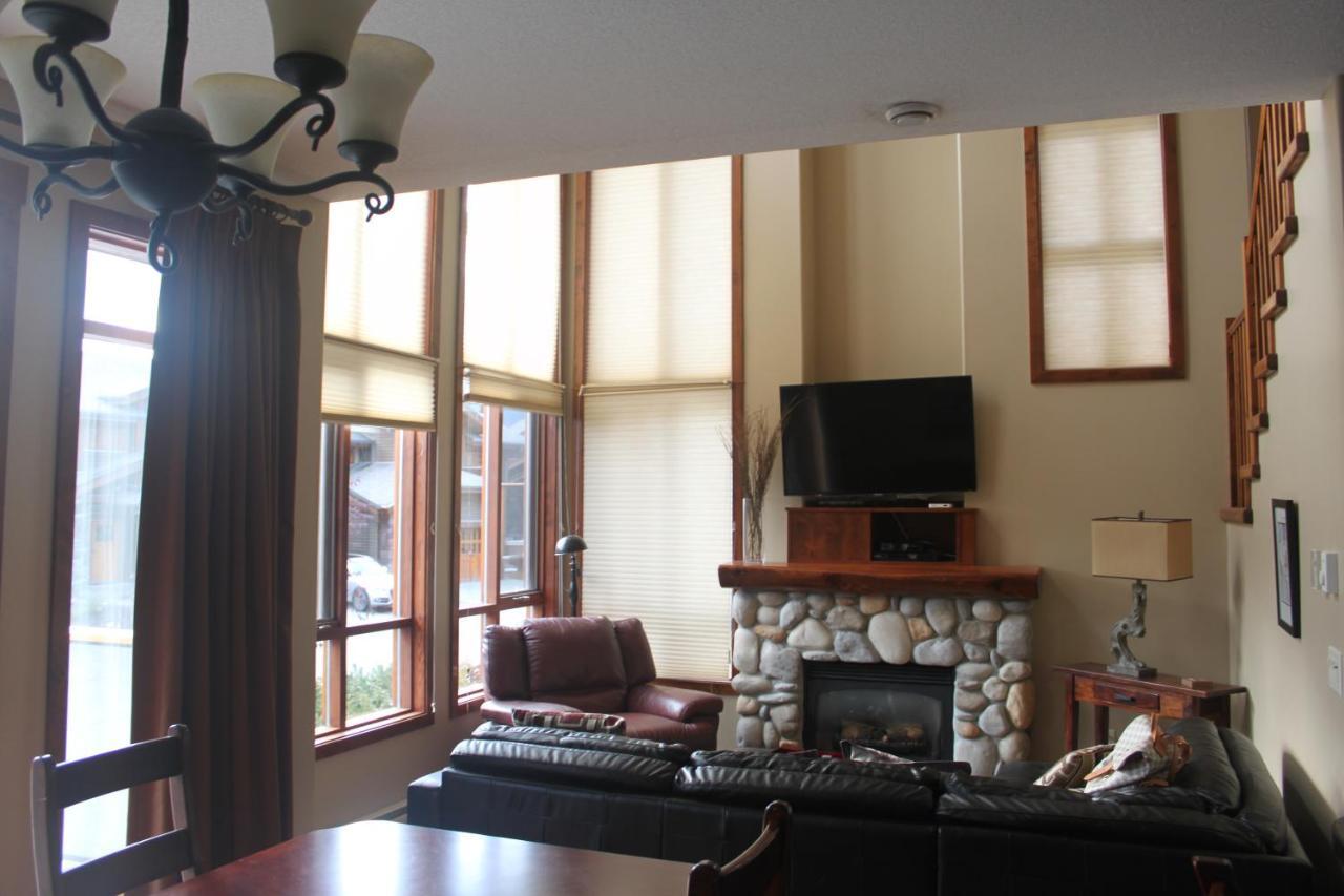 Woodhaven # 8 In Sun Peaks Villa Exterior photo
